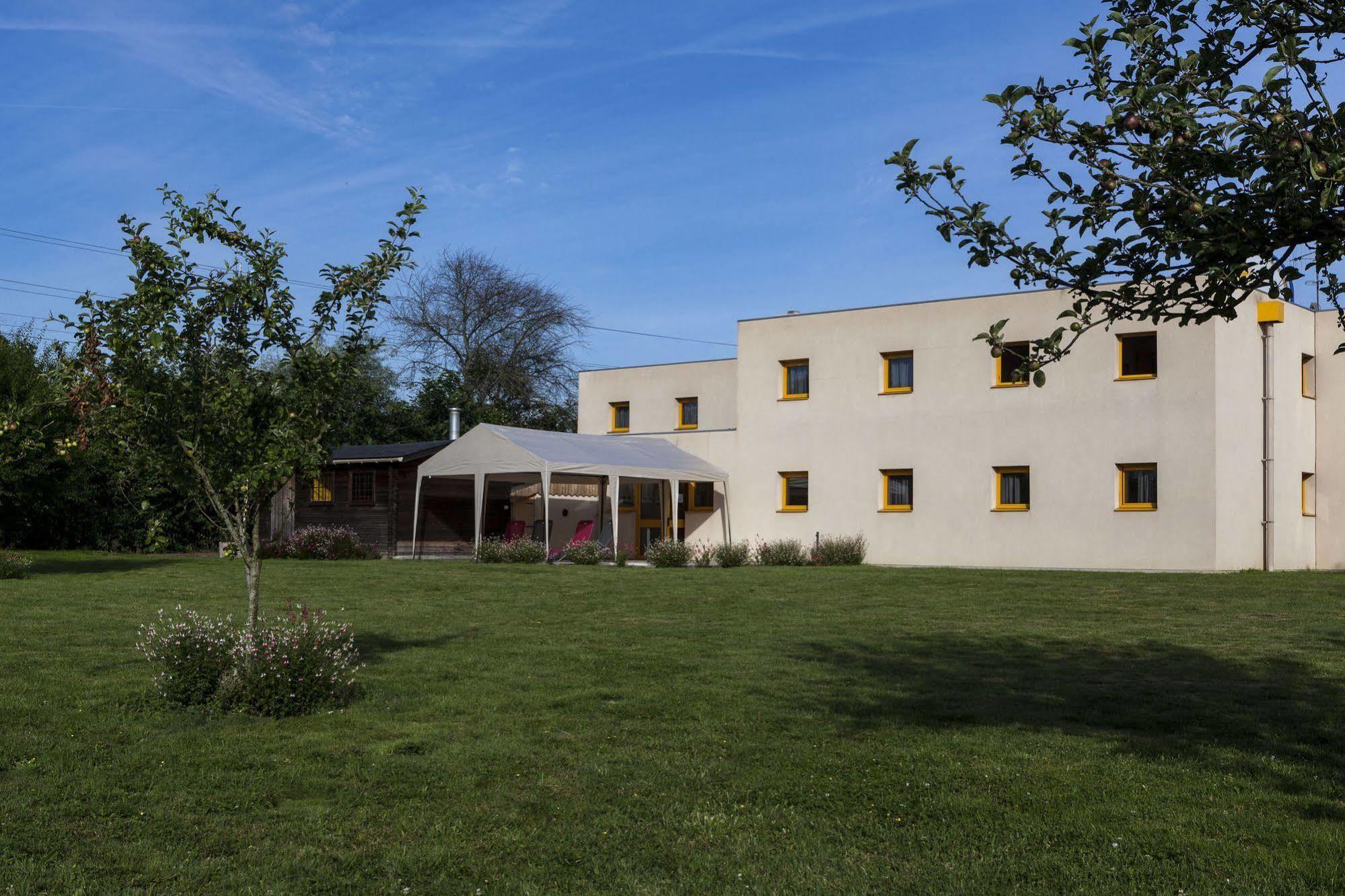 B&B Hotel Angers Parc Expos Verrieres-en-Anjou Екстериор снимка