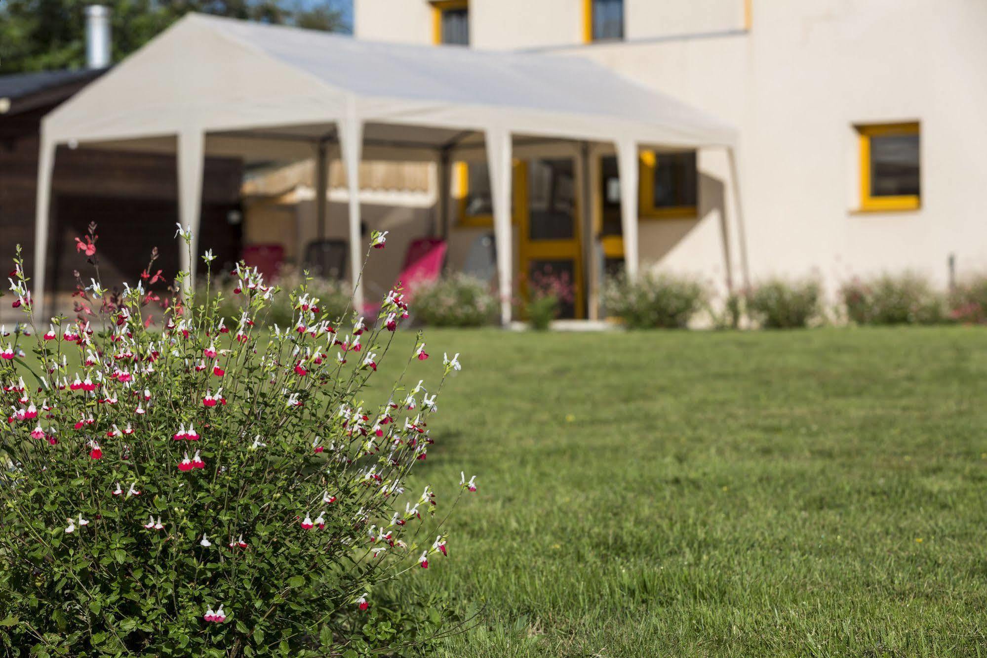 B&B Hotel Angers Parc Expos Verrieres-en-Anjou Екстериор снимка