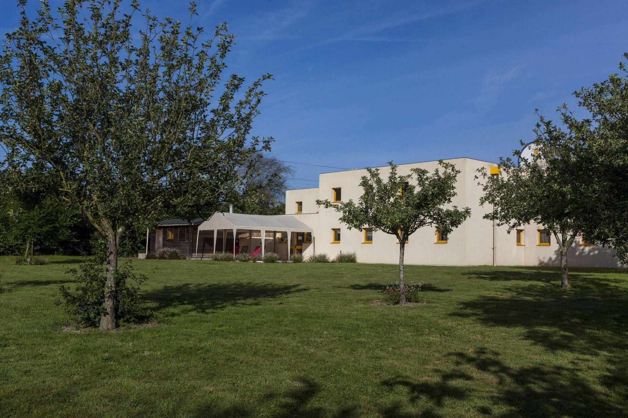 B&B Hotel Angers Parc Expos Verrieres-en-Anjou Екстериор снимка